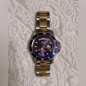 Croton Reliance Mens Watch Two Tone Stainless Steel Quartz Date WR